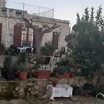 Georgia's House 3* Fyti