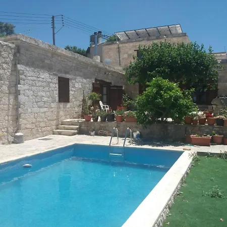 Georgia's House Nocleg ze śniadaniem