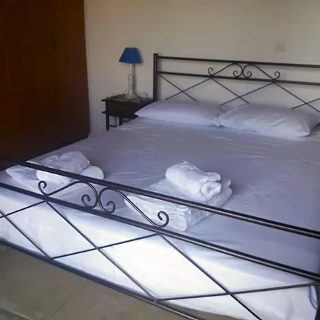 Georgia's House 3* Fyti