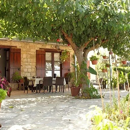 Georgia's House Bed & Breakfast
